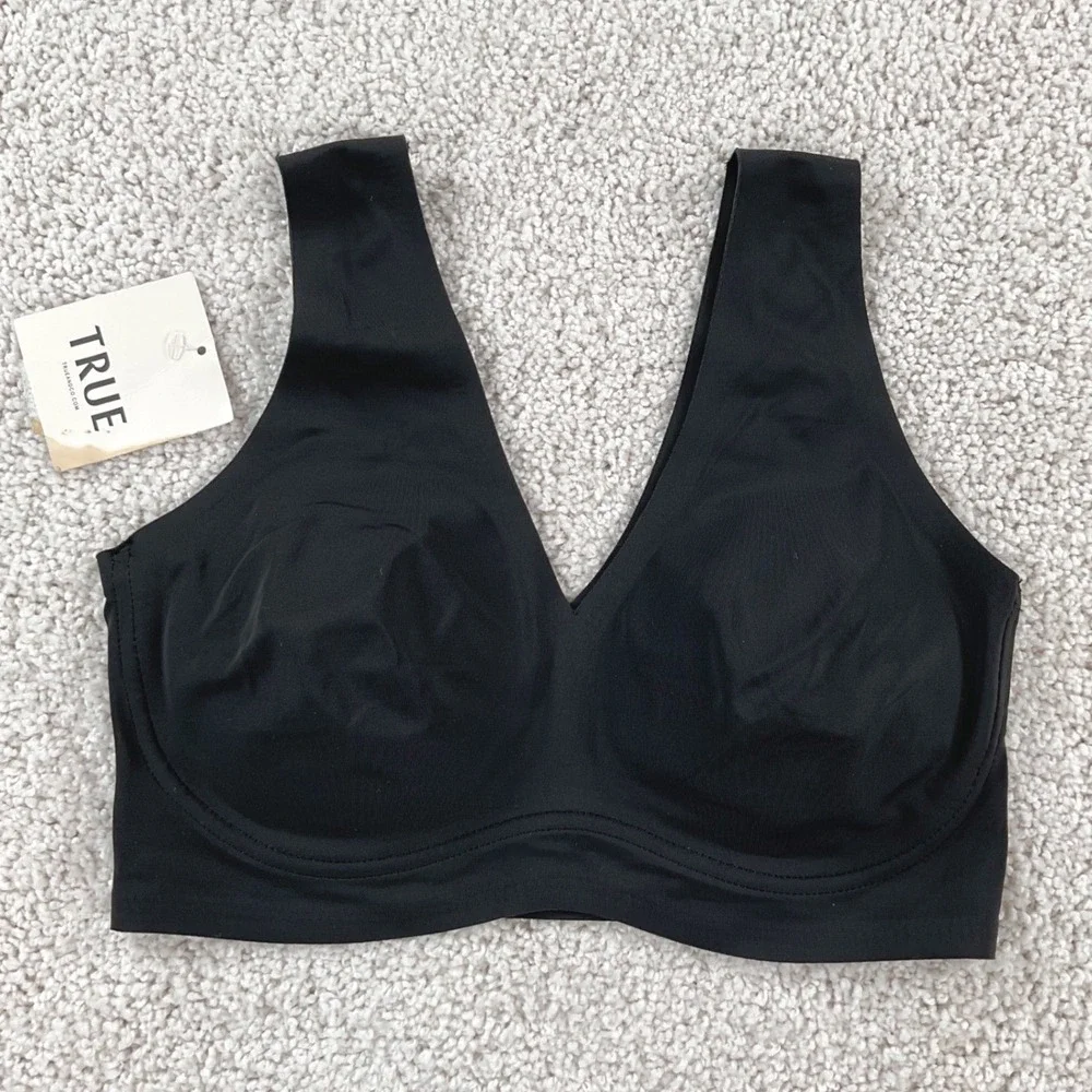 True & Co True Body Lift V-Neck‎ Bra Black Seamless Wirefree 14838-001 XS NEW